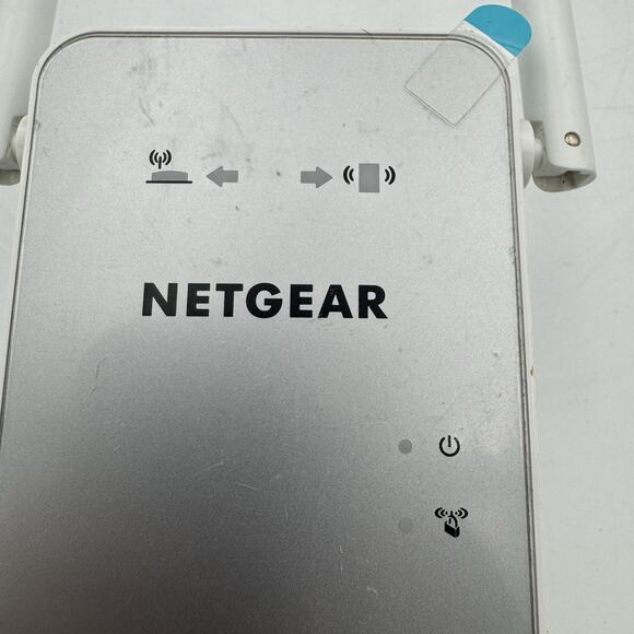 NETGEAR AC1200 Wi-Fi Range Extender (EX6150) Dual Band w/ Antennas - Picture 3 of 8